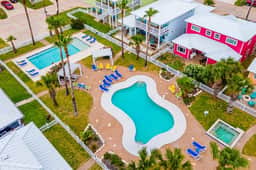 Island Gem- 4 BR! | Golf Cart Accessible Boardwalk - Image 5