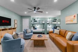 Your Beach Getaway! Putt Putt~Bikes~ Game Room~BBQ