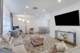 High Tide - 3 Br Sleeps 6 - Private Pool - Games
