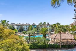 Mins from Beach • Sleeps 17 • Outdoor Seating