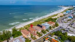 Beachfront Villa: Heated Pool, Spa & Pool Table