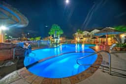 Sparkle Fish~Private Breezeway~Resort Pool