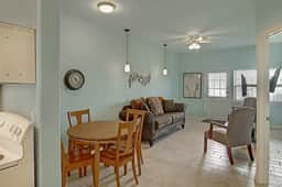 Captains Quarters~Large Pool~Boardwalk to Beach