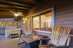 Mountain Views | Hot Tub | Fire Pit | BBQ