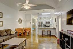 Gone Coastal~Private Breezeway~Family Friendly