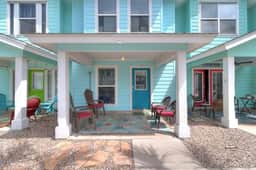 Reel Paradise~Community Pool~Sleeps 10!
