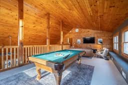 Mtn Retreat! Movie Theater~Arcade~Hot Tub~Slps 10
