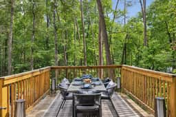Elevated Smoky Mountain Escape: Hot Tub & Views