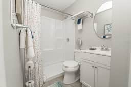 Downtown Kimmswick Studio-Renovated-Prime Location - Image 3