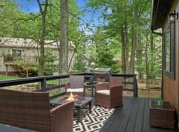 3BR Home w/ Outdoor Fun: Lake~Fire Pit~Games~Grill