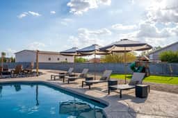 Epic AZ Stay: Pickleball, Putt Putt, Heated Pool