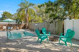 3 miles to Honeymoon Island~ Firepit & Pool - Image 5
