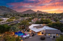 Luxe PV Retreat - Pickleball - Heated Pool - Sauna