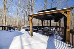 4 Br Cabin | Walk to Beach | Pool Table | Arcade