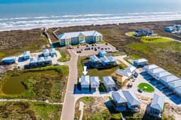 Save The Ales~Boardwalk~Private Pool~Sleeps 10!