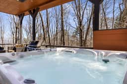 Mtn Views~Sleeps 8~Hot Tub~Game Room~Fireplace