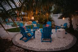 Sleeps 20 | Games | Basketball | Pool | Movie Room