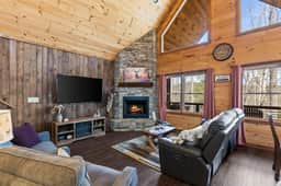 Mtn View | Fire Pit | HotTub | Family/Pet Friendly