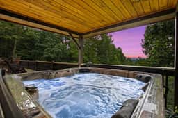 Mountain Views-Hot Tub-Games-Pool & Foosball - Image 3