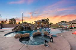 Luxury 6BR Retreat - Pool, BBQ, Theater and Games