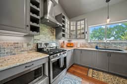 The Live Oak: Pickleball-Hot Tub-Dog Friendly