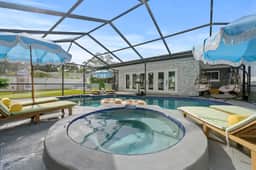 Family Fun Oasis: Private Pool, Theater, Putt Putt