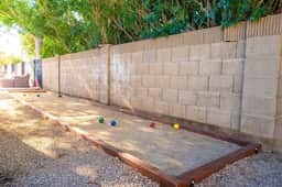 The Cactus Rose: Heated Pool, Putterball & Bocce!