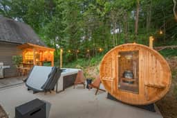 6 Br Sleeps 20 I Sauna•Theater•Putt Putt•Hot Tub