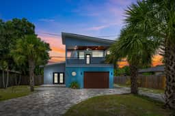 Sleeps 8 • Private Pool • Dog Friendly • Balcony