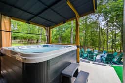 Modern Peaks • Hot Tub • Sauna • Theatre Room