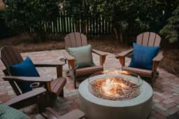 Briarwood Cottage • Hot Tub • Putt Putt • Games