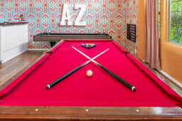 Pickleball + Heated Pool & Spa | Sleeps 16