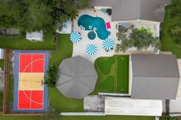 Sleeps 14 • Heated Pool • Spa • Arcade • Putt Putt