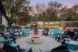 Drive-In & Dream - Theater - Pool - Pickleball