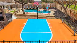 The Lone Star Luxe - Pool - Hot Tub - Sport Court