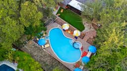 Sleeps 16! Heated Pool, Hot Tub, & Sport Court