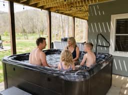 Private Ranch Escape • Hot Tub • Game Room • Grill