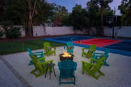 Sleeps 16 • Golf Simulator • Pickleball • Pool/Spa - Image 5