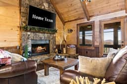 Family-Friendly Cabin: Hot Tub, Games & Views