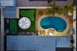 Good Times Getaway - Pool - Hot Tub - Theater Room