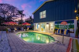 Palm Shell Villa - Pool - Pickleball - Hot Tub
