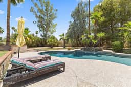 WAZ-4901 E Sunnyside Dr