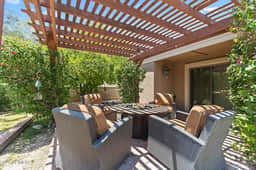 WAZ-4901 E Sunnyside Dr
