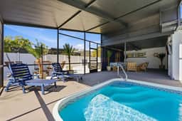 Breezy Livin' - Speakeasy - Pool - Spa - Game Room