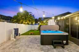 Breezy Livin' - Speakeasy - Pool - Spa - Game Room