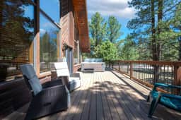 Pah's Haus | Hot Tub | Scenic View | Dog-Friendly