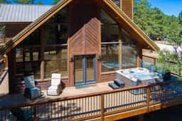 Pah's Haus | Hot Tub | Scenic View | Dog-Friendly