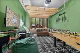 NEW/Black Butte Ranch/Sauna/Hot Tub/Kids Playroom