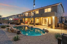 Sleeps 14 • Pool&Spa • Fire Pit • Billiards • EV Plug
