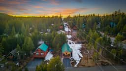 Mountain Retreat | Canoe | Fireplace | Views